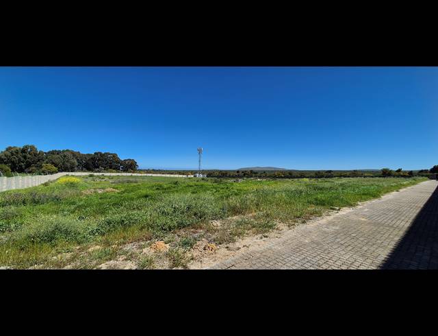 29,000M² INDUSTRIAL YARD FOR SALE IN CAPE FARMS
